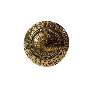 Chanel CHANEL 31 RUE CAMBON Brooch Gold Women's